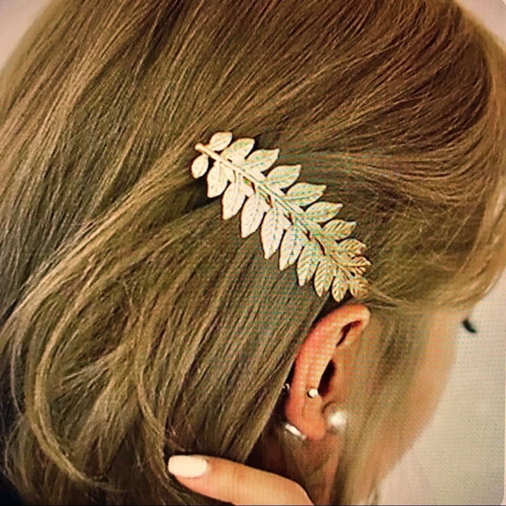 🌿Fern Leaf Hair Barrette 🌿 - Picture 7 of 8